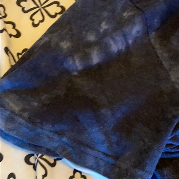 Hollister blue star shirt - Picture 8 of 13